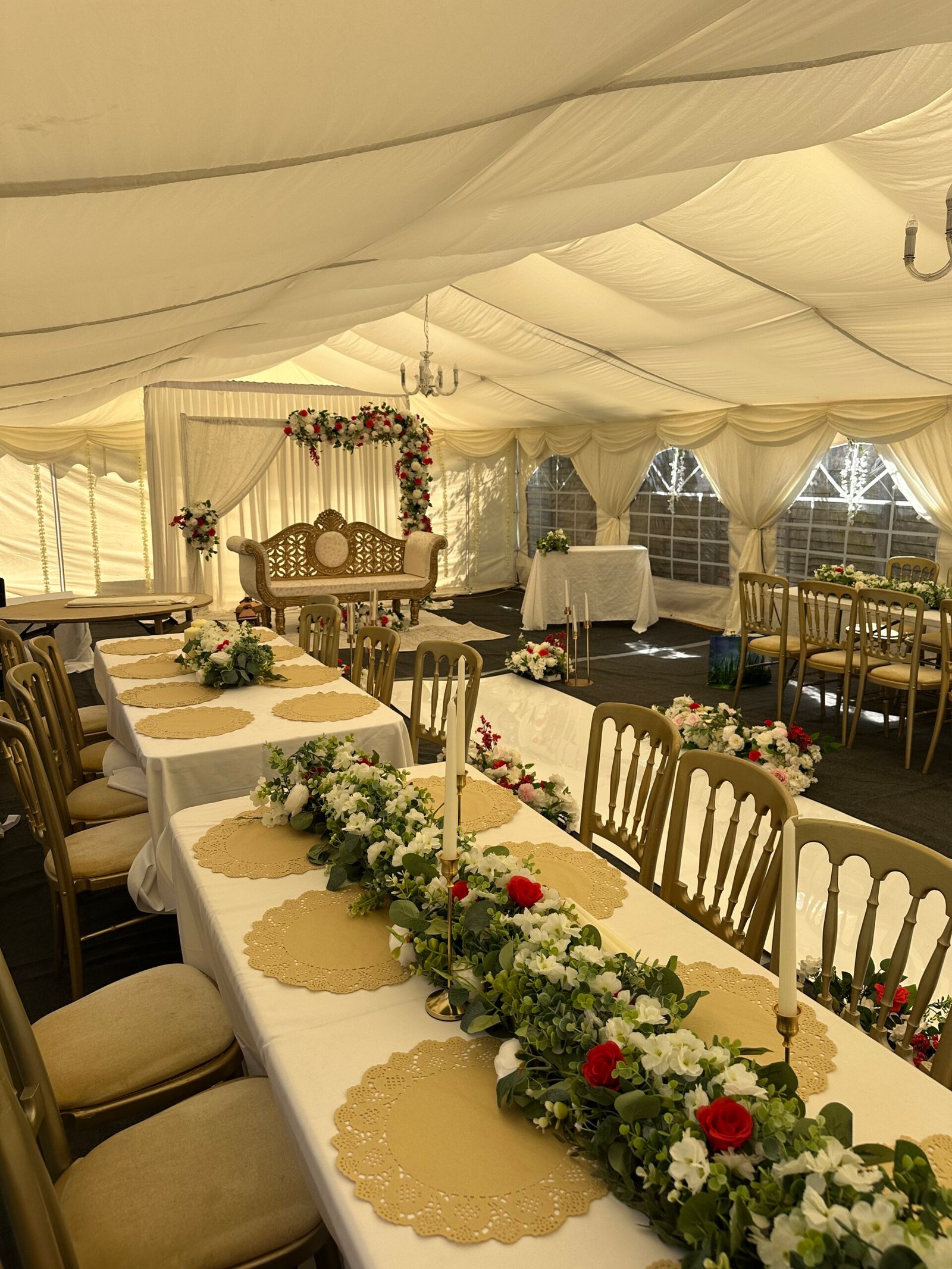 100 guest garden party tent fro wedding birthday